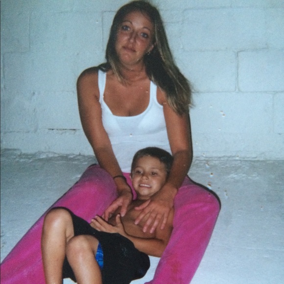 Meet your Posher, Davina🤍 - Picture 3 of 16